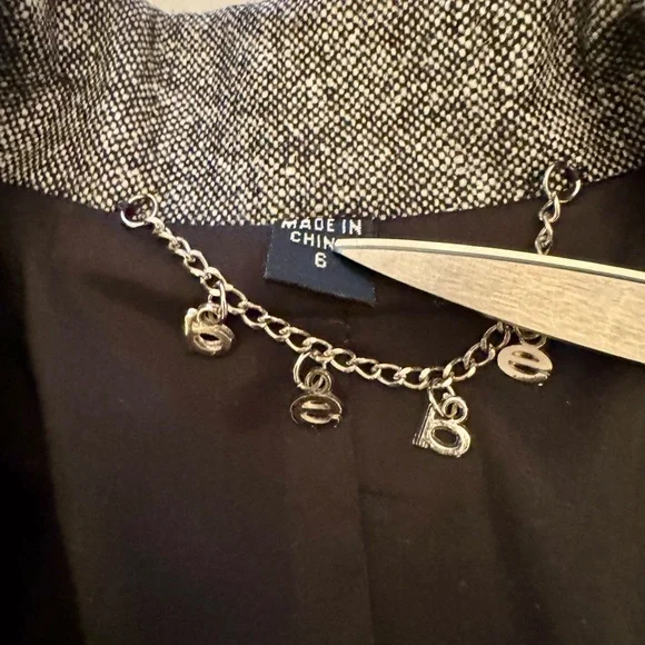 Bebe Cropped Blazer Jacket Gray Wool Blend Steampunk Detailed Fitted Victorian - Picture 10 of 13